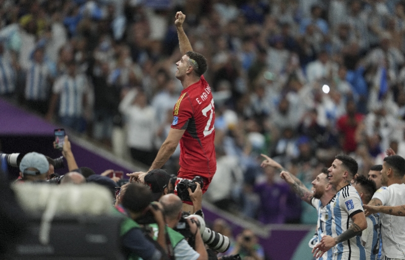 2014年世界杯阿根廷小组赛（梅西披荆斩棘把阿根廷扛进四强，队史世界杯半决赛从未输过）