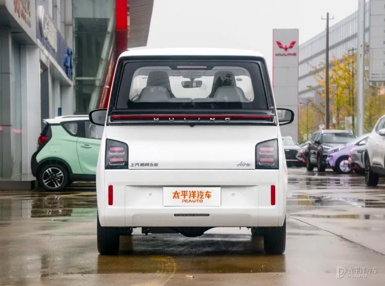 堪称高配版宏光MINI EV，五菱晴空正式上市！6.78万起能卖爆吗？