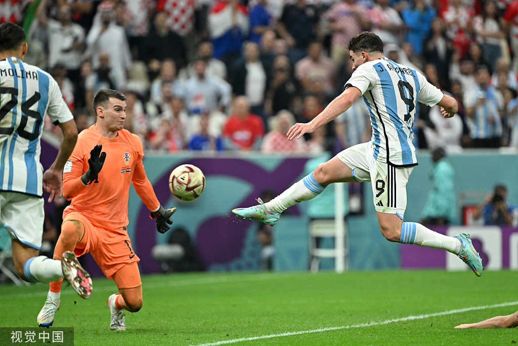 阿根廷3-0克罗地亚，时隔8年再进世界杯决赛
