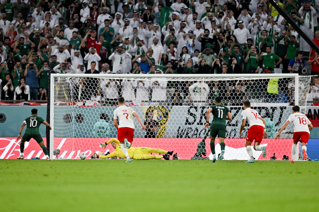 2018世界杯闭幕式神杯（决赛！即将开启）