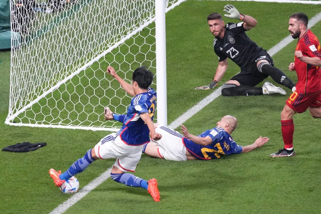 2018世界杯闭幕式神杯（决赛！即将开启）