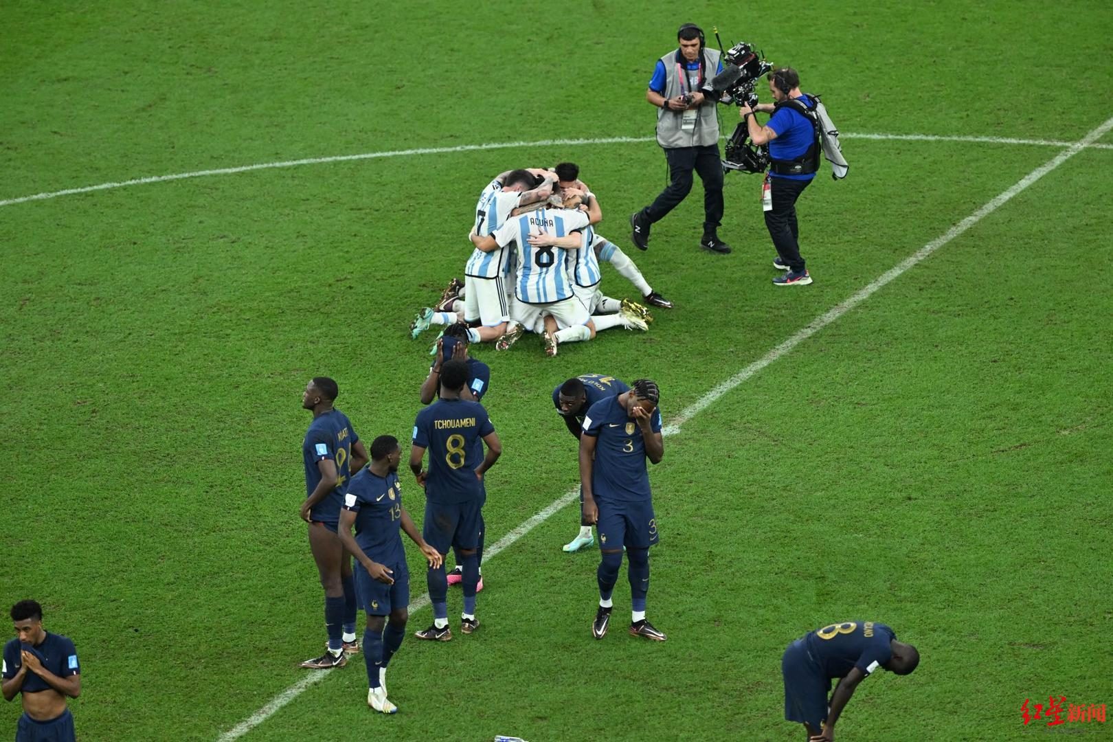 阿根廷队加冕之路：首战输球爆大冷，随后6连胜一举夺冠