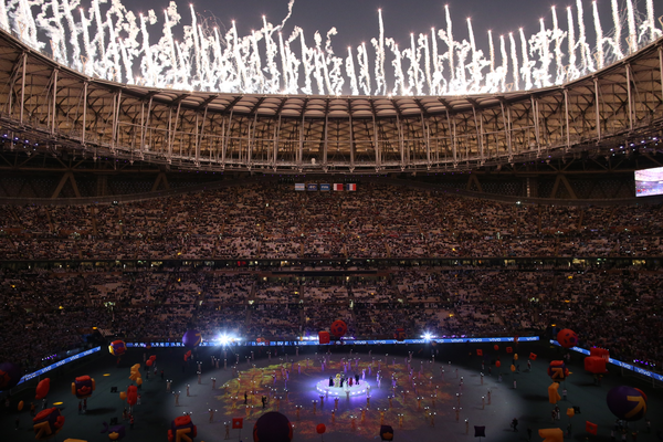 vivo手机世界杯主题（太燃了！vivo与FIFA联合打造世界杯决赛冠军加冕时刻）-趣拿体育