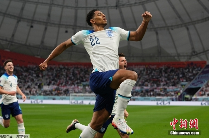 世界杯壁纸全屏高级（大画世界杯世界杯破圈大赏）