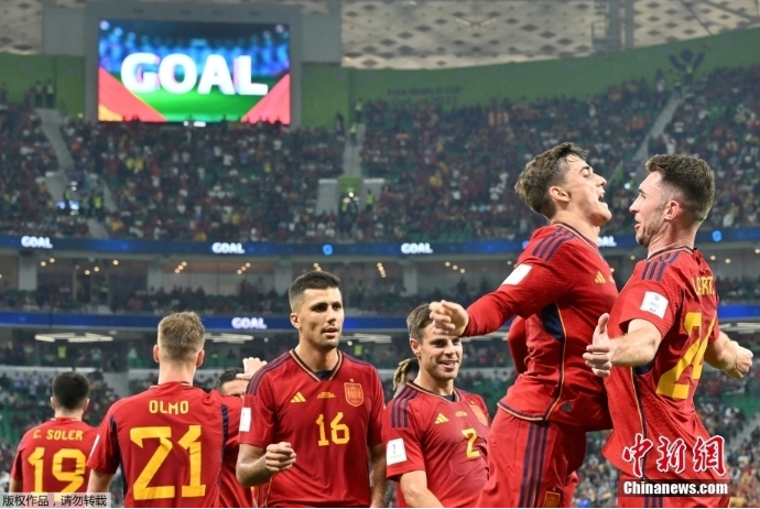 世界杯壁纸全屏高级（大画世界杯世界杯破圈大赏）