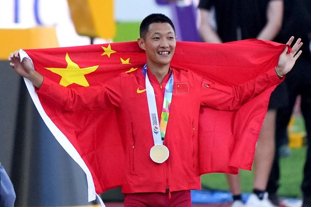 奥运会的知名运动员有哪些人（新华社体育部评出2022年中国十佳运动员）