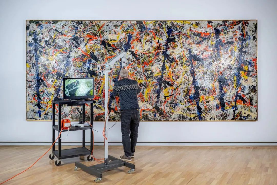 绘画修护专家大卫·怀斯对《蓝柱》的保护和分析波洛克的"行动绘画"是