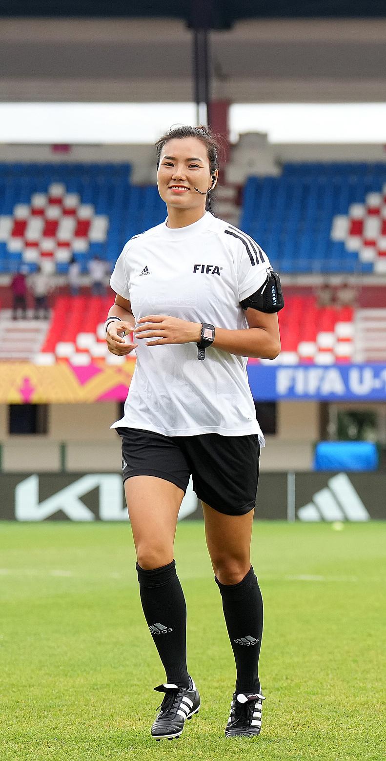 2022卡塔尔世界杯女足（女足世界杯裁判公布：中国裁判谢丽君入选助理裁判）-趣拿体育