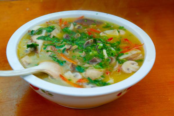走油肉的正宗做法（正宗走游肉的家庭做法）