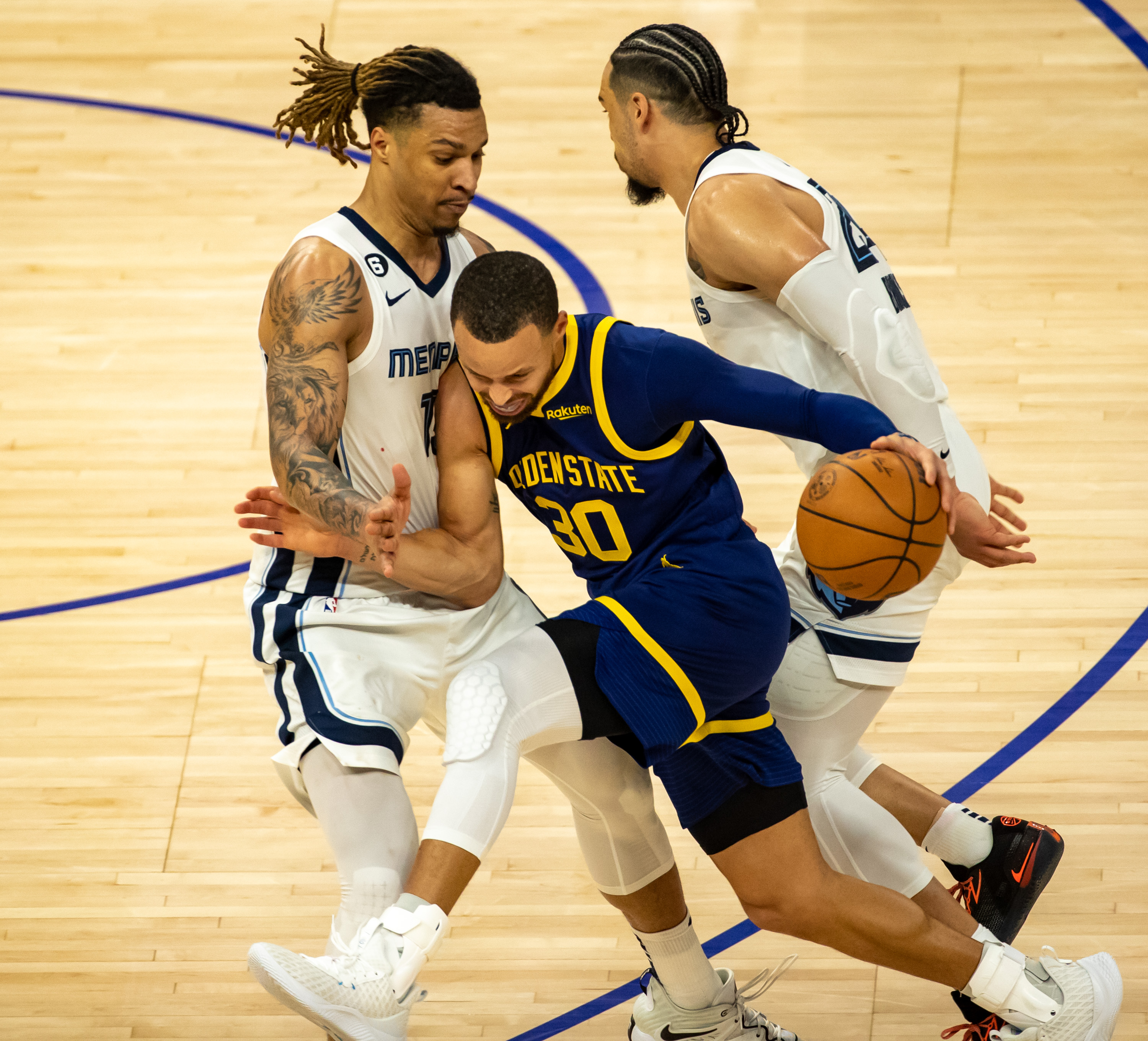 nba灰熊vs勇士（（体育）篮球-NBA常规赛：勇士胜灰熊）