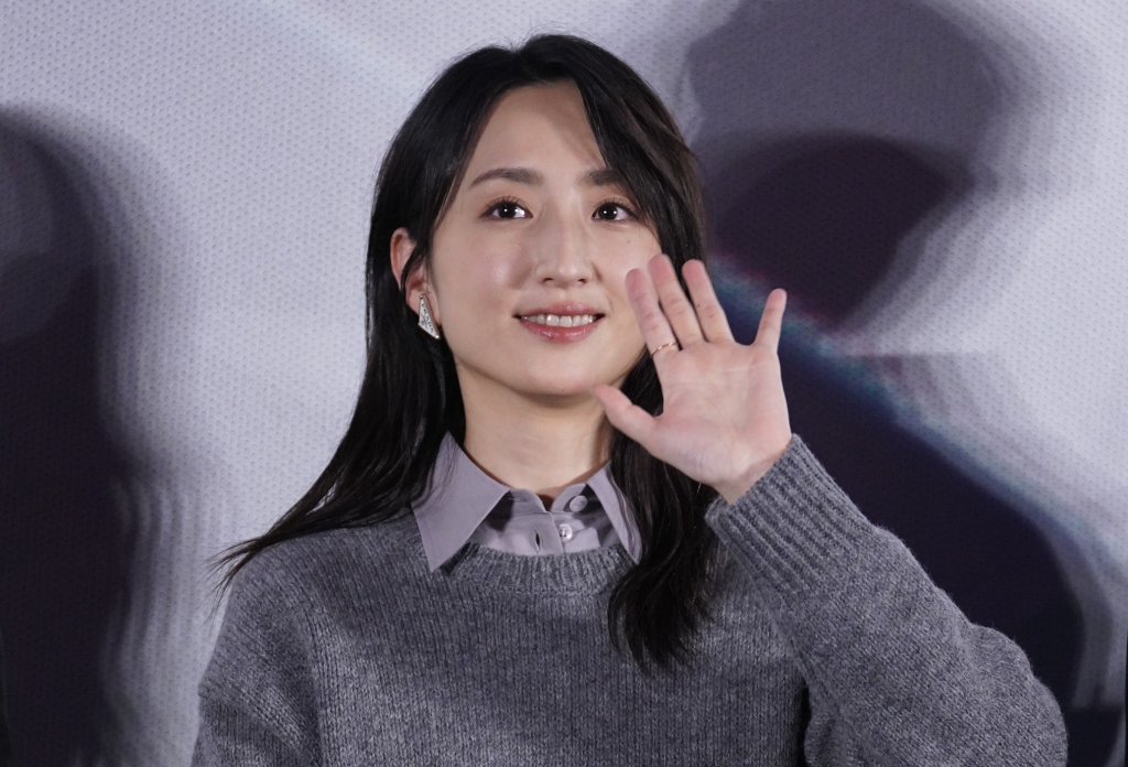 《想见你》上海告白答谢会:许光汉与柯佳嬿施柏宇首度内地合体