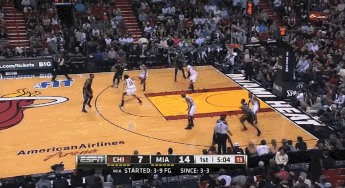nba詹姆斯扣篮（翱翔天际世皆惊！这可能是詹姆斯生涯最精彩的十记扣篮）