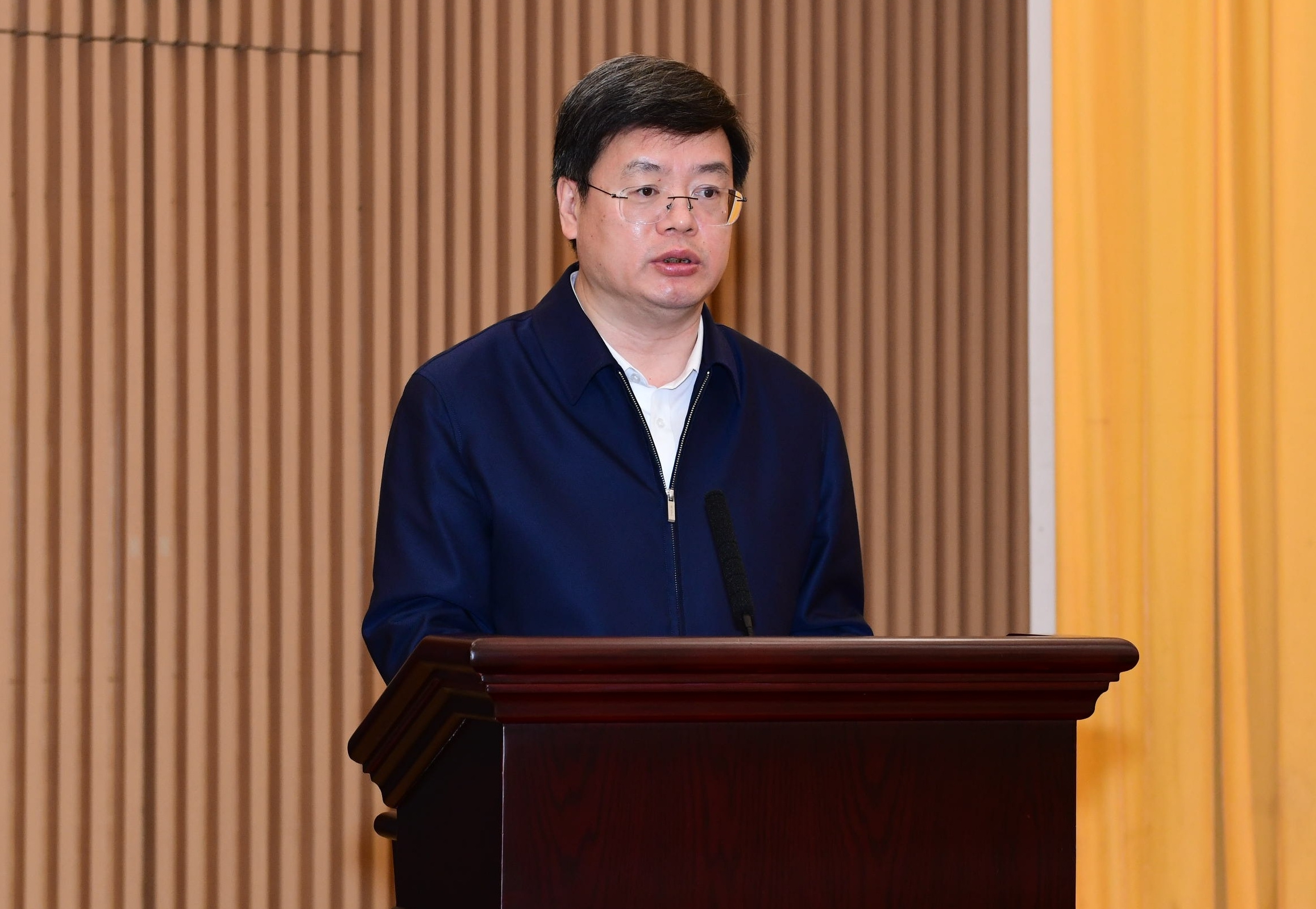 深圳市委副书记,市长覃伟中在会上表示,深圳将以深汕合作区为主阵地