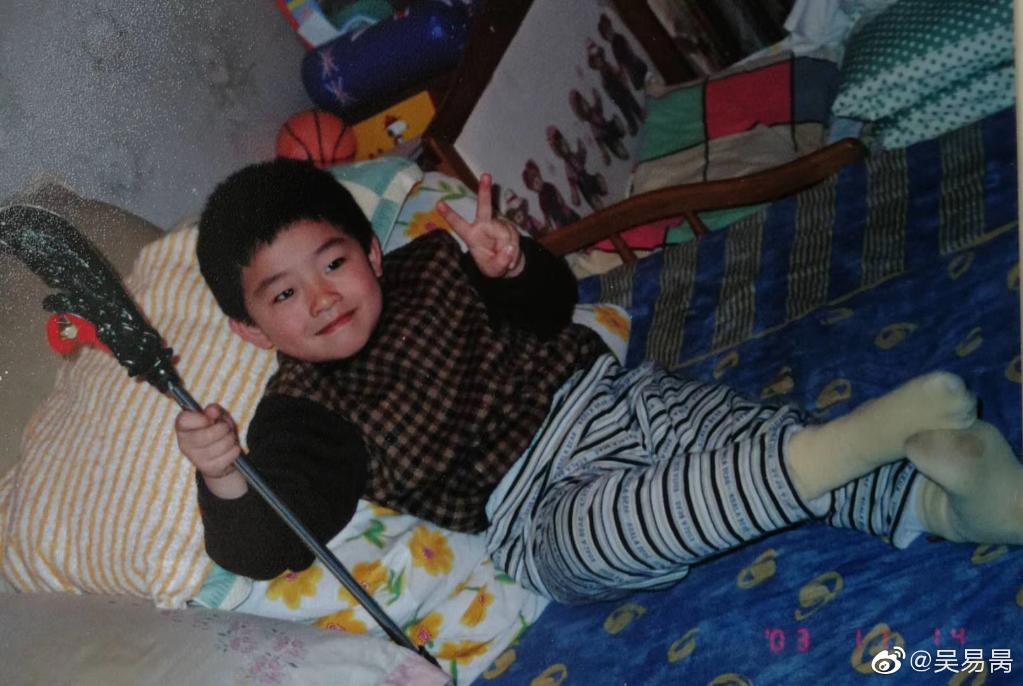 双蝶乒乓球台怎么样（吴易昺：若没有这些阴影，谁会知道我站在光里）