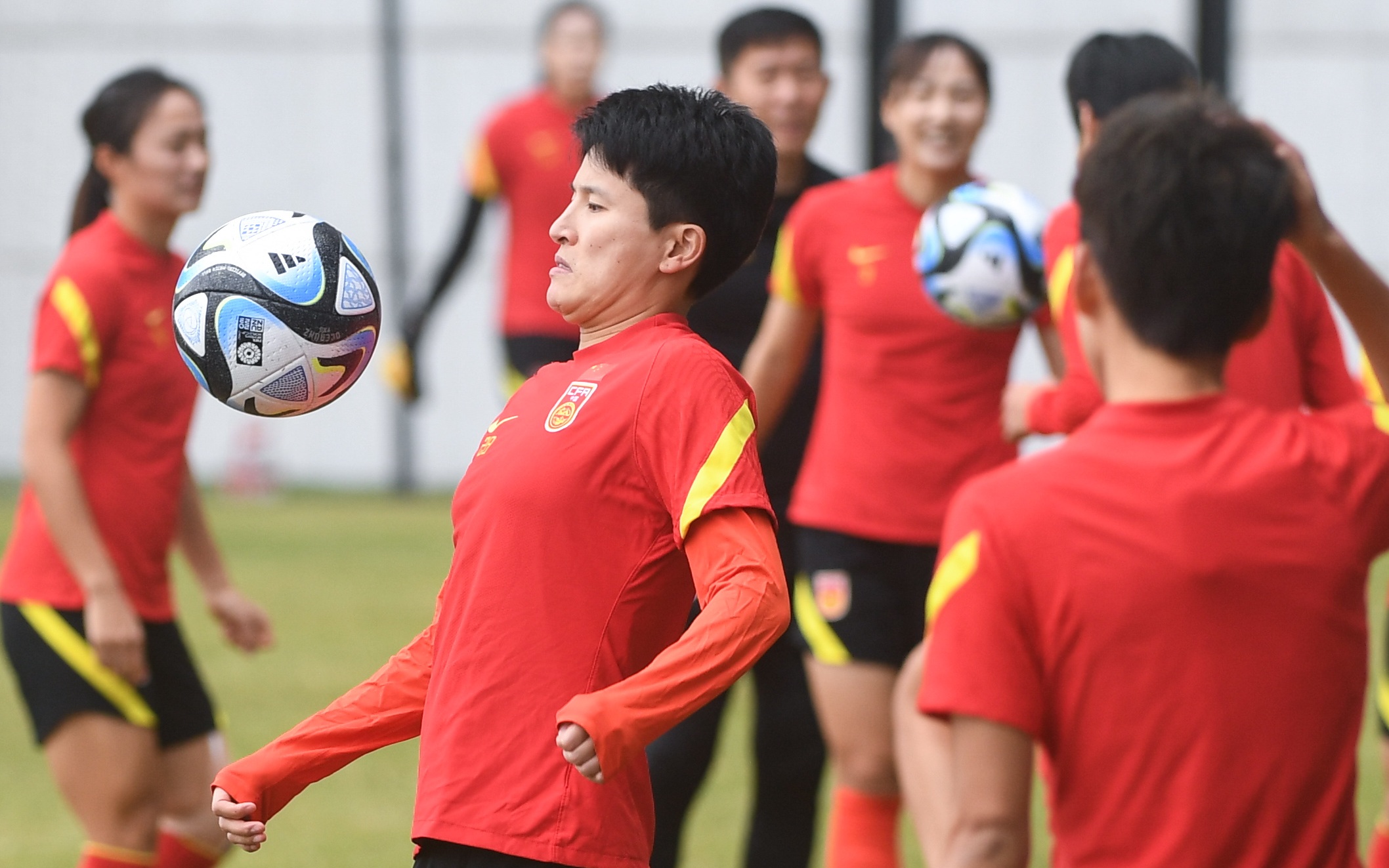 中国女足4球大胜西甲球队，世界杯小组最后对手将揭晓