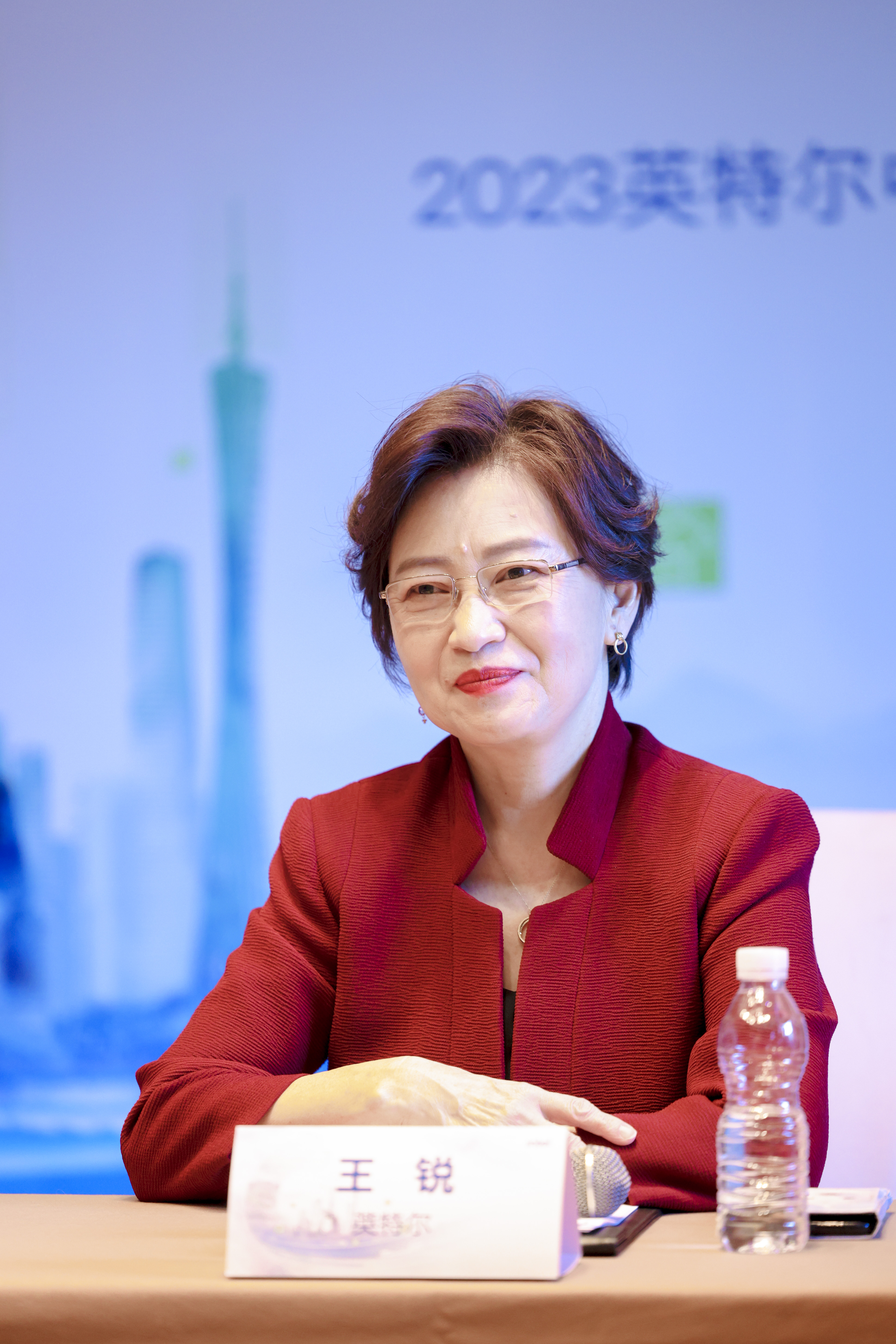 对话英特尔中国区董事长王锐:1.8纳米制程已流片 坚信2025重回领先