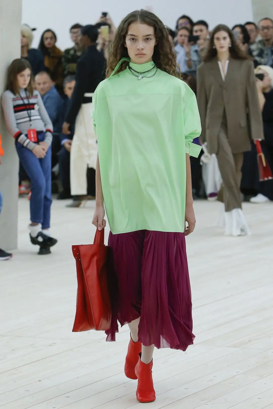 diana女装(diana女鞋官网) - 货捕头