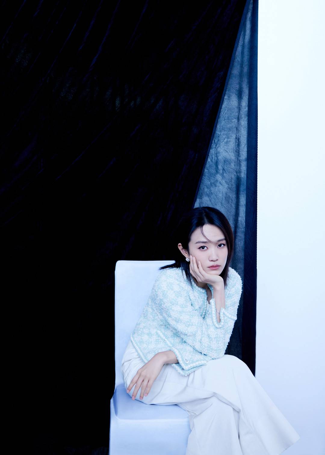 正青春电视剧角色介绍(《白塔之光》女主,青年演员黄尧:把注意力放在
