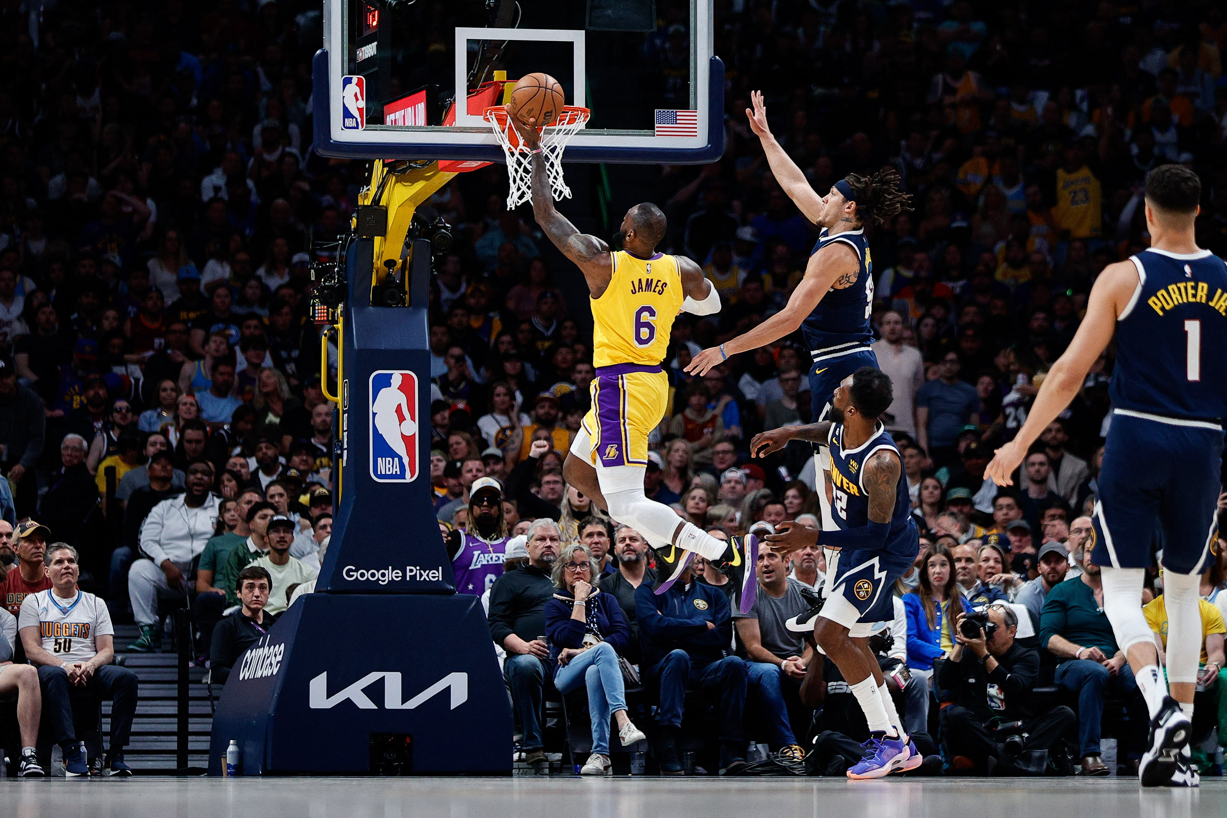 (体育)篮球——nba西部决赛:湖人不敌掘金