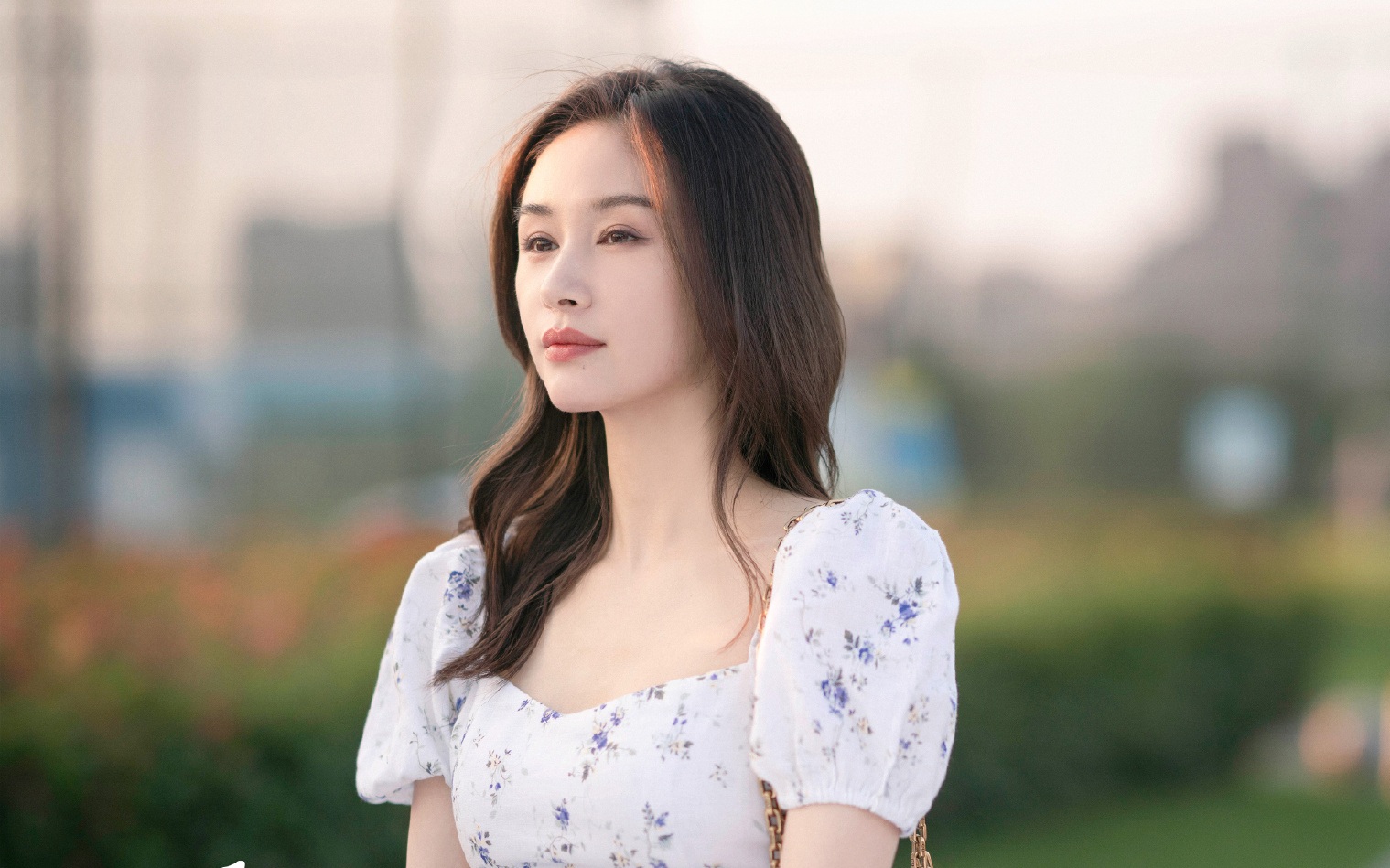 王子文:"甜小姐"值得我好好学习丨角色