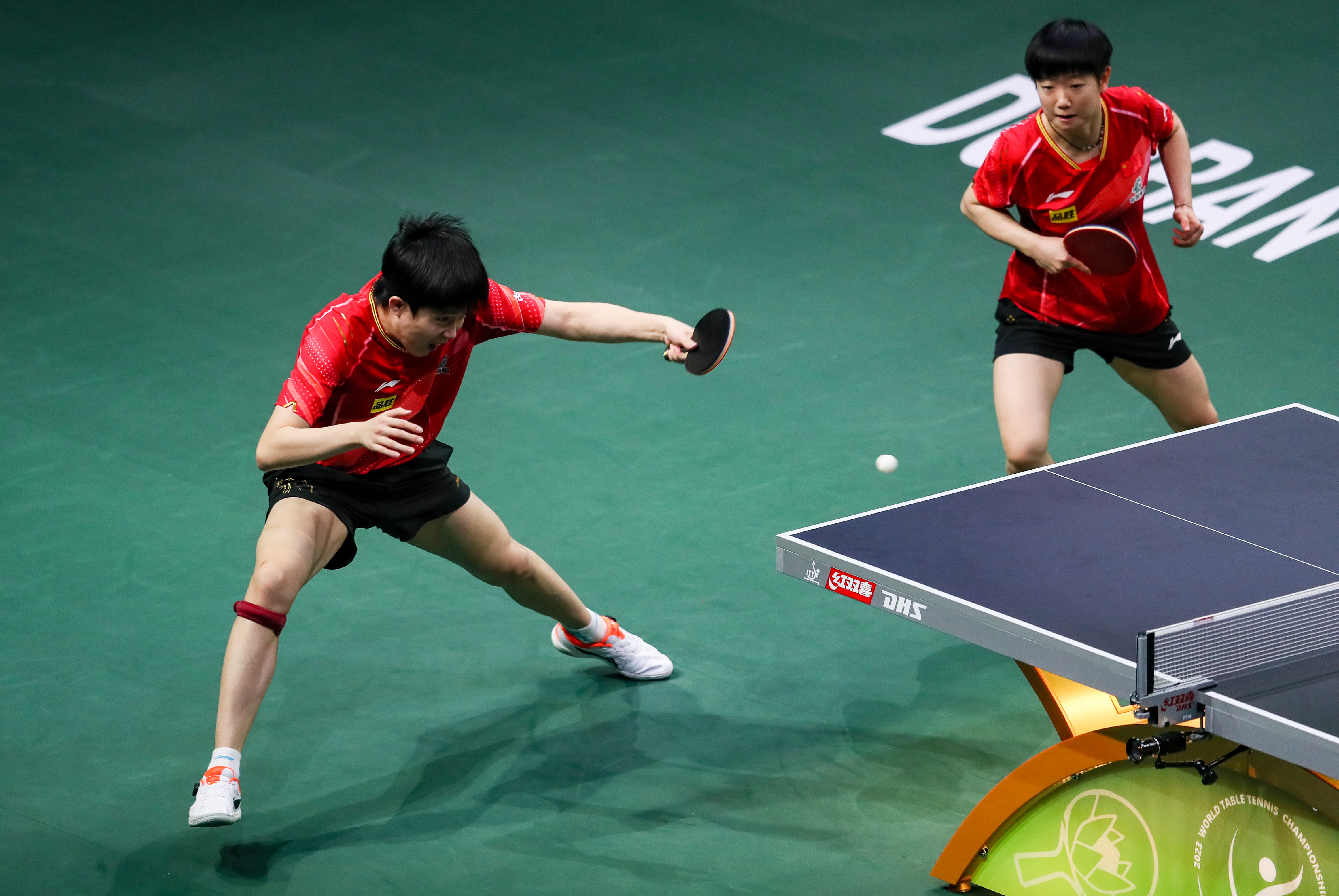 （体育）乒乓球——世乒赛：王楚钦/孙颖莎混双夺冠(2)
