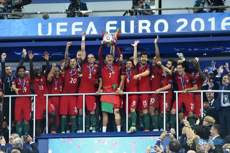 7年前的今天，葡萄牙夺得队史首座欧洲杯冠军