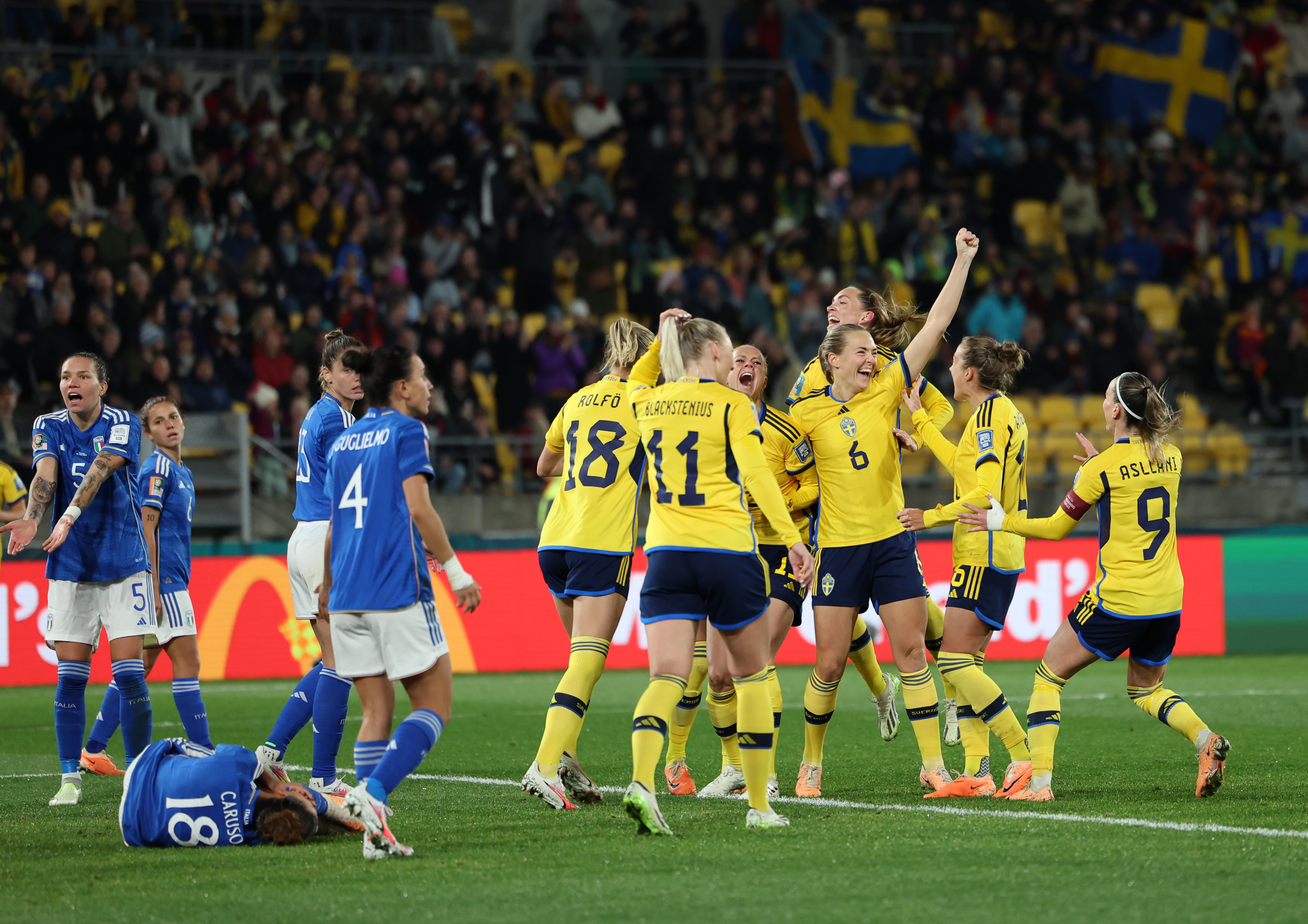 女足世界杯丨综合消息：法国险胜巴西 瑞典横扫意大利