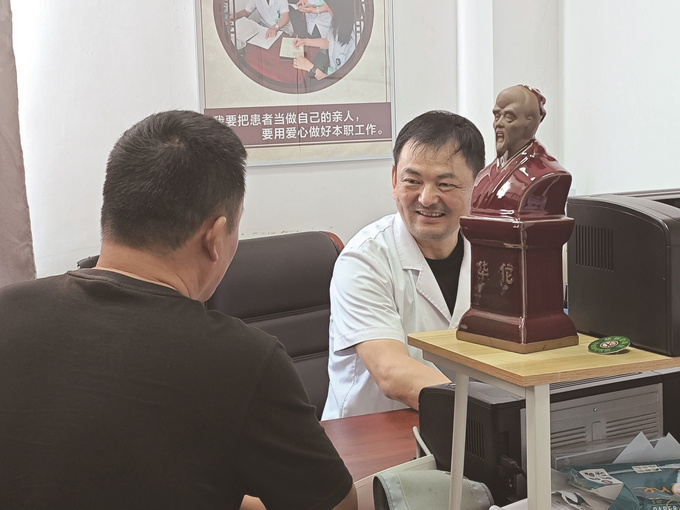 邹香照:把时间和汗水留给患者 用“针”心守护群众健康