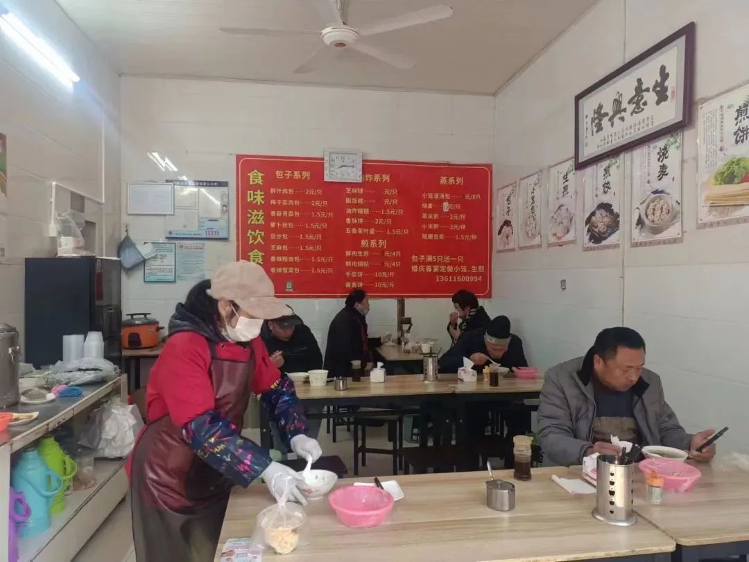 当地人都爱去的小店里，写满崇明小镇烟火气