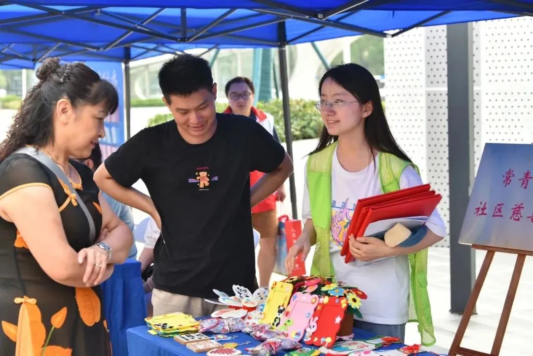 江汉:“常”见微光 爱满“果果” 慈善之夜汇聚公益力量