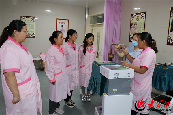 阳信县妇幼保健计划生育服务中心开展中医药适宜技术参观体验活动