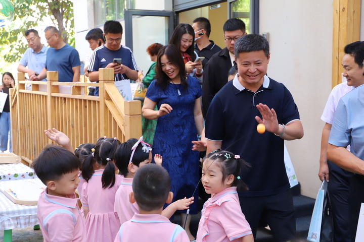护眼美食、亮眼游戏……保护孩子眼睛,这所幼儿园如此细致