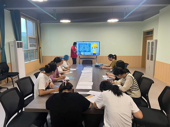 临沂兰山区柳青街道中心幼儿园(刘庄园)开展燃气安全知识培训