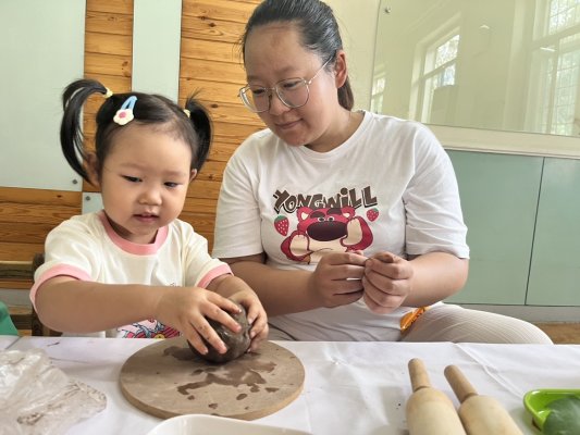 淄博市淄川区实验幼儿园开展“陶”乐无穷,与“泥”相遇主题活动