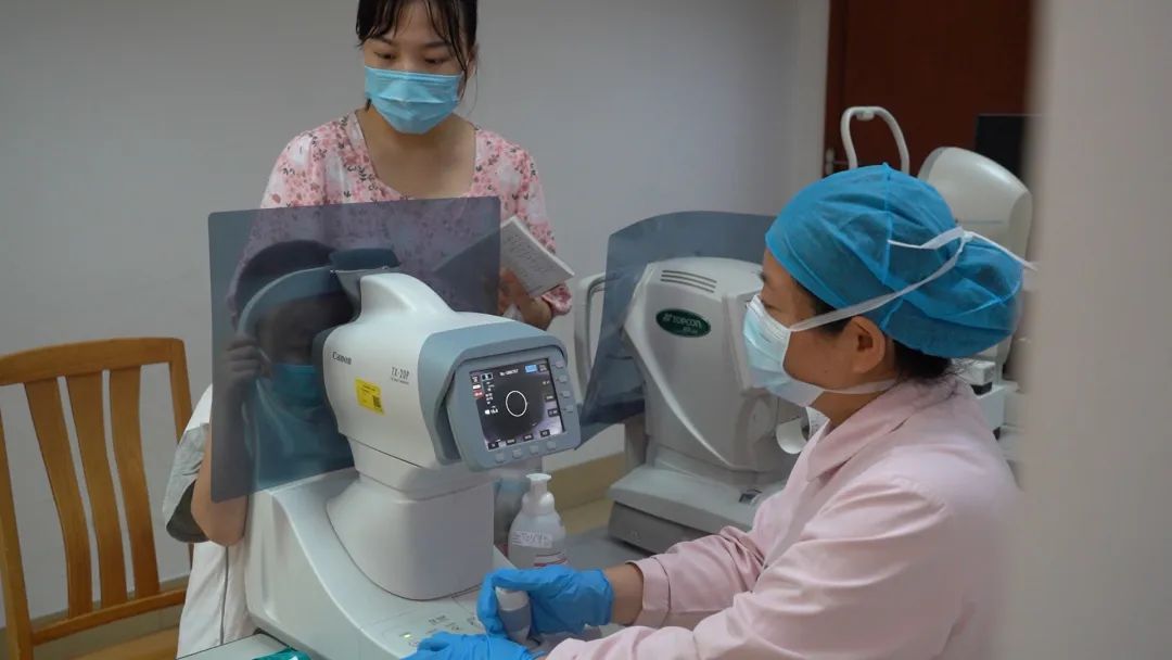 开学倒计时,孩子近视多少度要佩戴眼镜?
