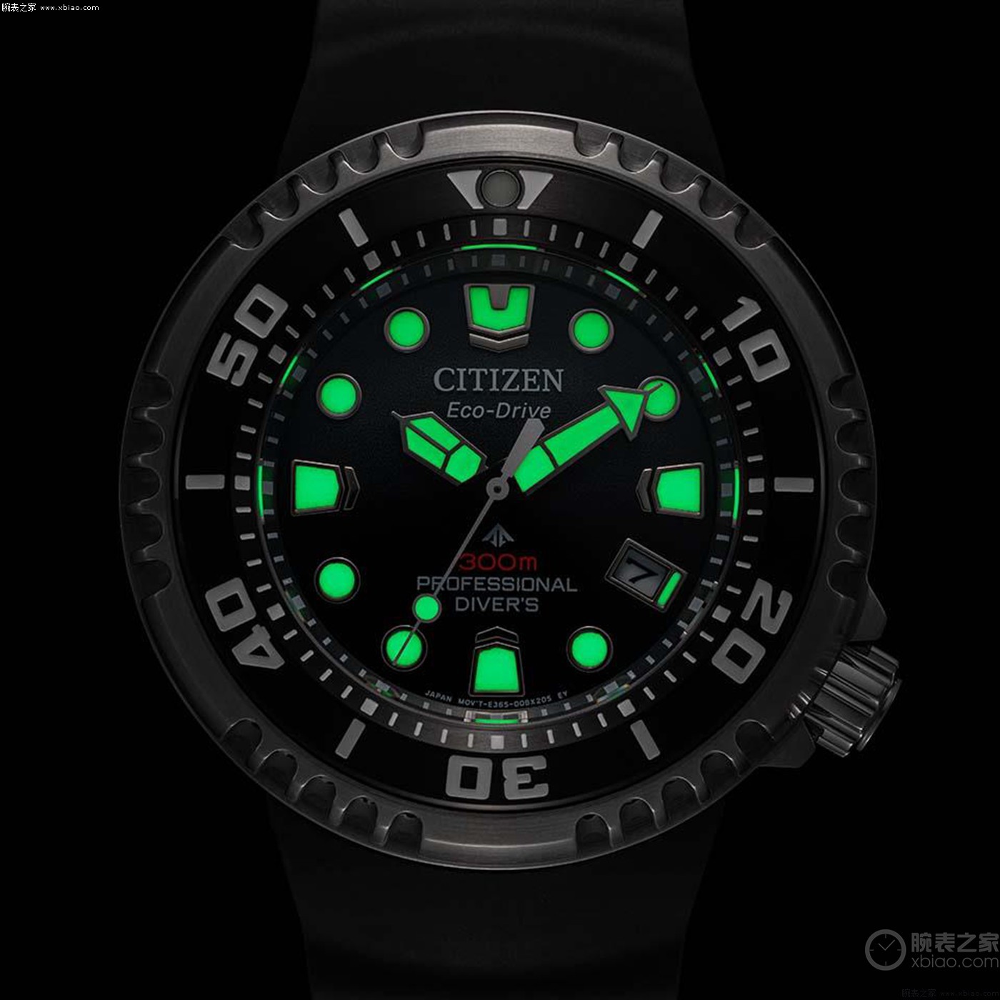 西铁城推出两款Promaster Eco-Drive Professional Diver 300米腕表