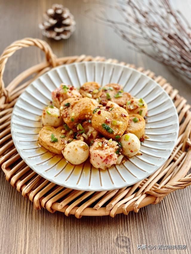 火锅丸子煮多久才熟，冰冻的火锅丸子煮多久（火锅丸子不止可以涮）