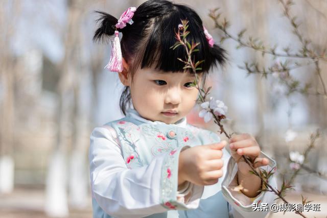 手机怎么制作视频，送给孩子做六一儿童节礼物