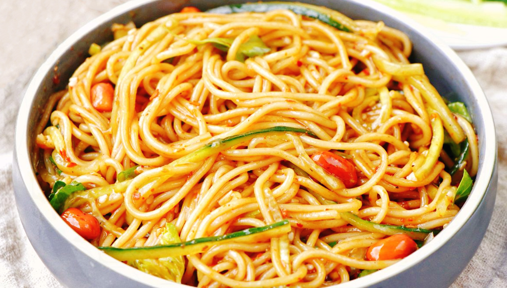 图片[6]-【酸辣凉拌面】做法步骤图 10分钟搞定 比红烧肉还香-起舞食谱网