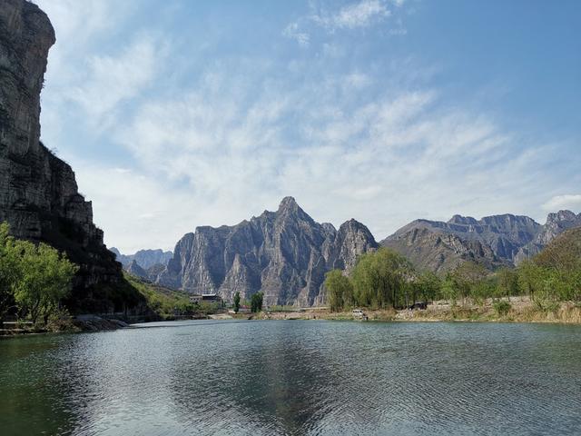 十渡一日游团购，北京周边自驾游秋天（<孤山寨和东湖港指南>）