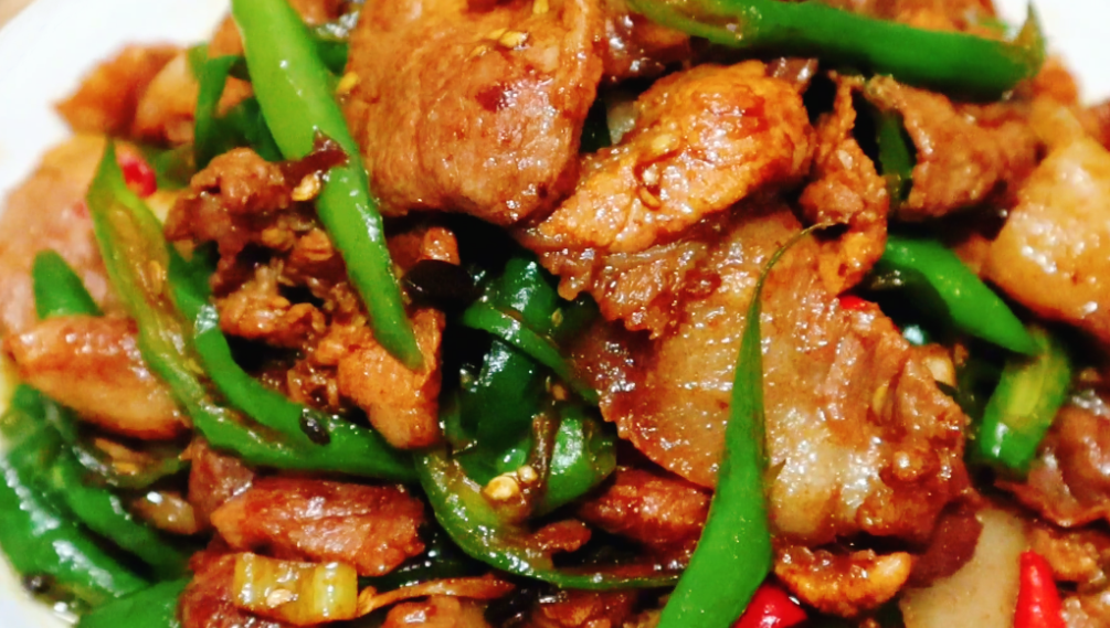 【辣椒炒肉】做法步骤图 香辣开胃又下饭 好吃-起舞食谱网