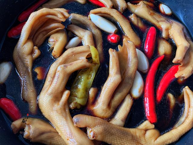 泡鸭爪的制作方法，泡鸭爪怎样做（想吃泡鸭爪不用买）