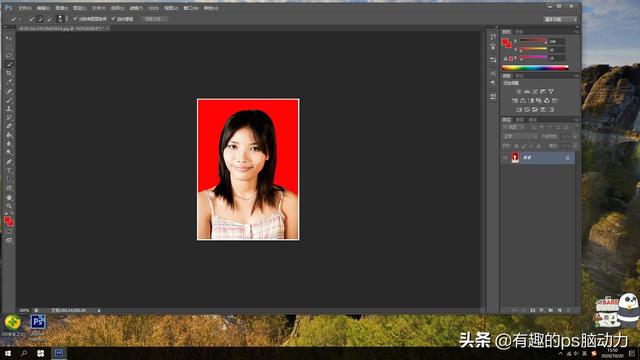 用PS进行多图排版的方法，PS多图排版（使用PS制作生活中常见的照片排版）