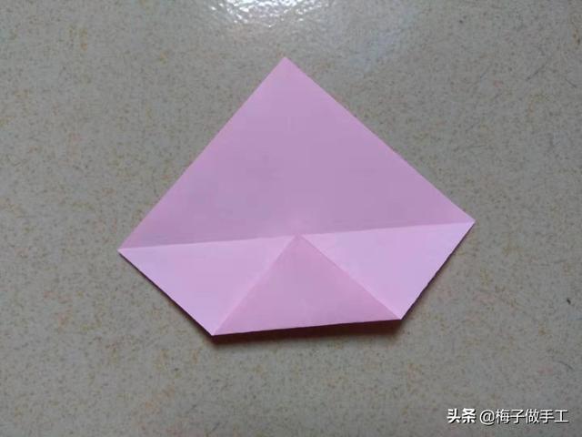 古代纸鞋子的折法，古代纸鞋子的折法视频（漂亮的平底女鞋子怎么折）