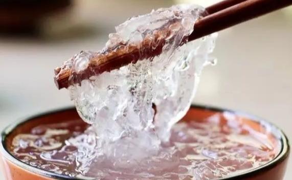 燕窝是什么功效，燕窝有哪些功效和营养（长期吃能调理9大疾病）