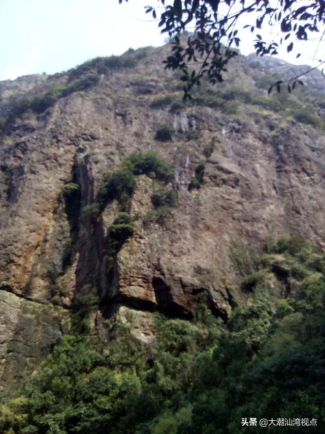 灵通山海拔多少米，漳州灵通山好玩（潮汕周边游：漳州灵通山）