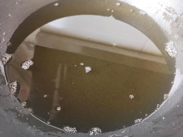 熟油是什么，淋入菜品中提色的明油