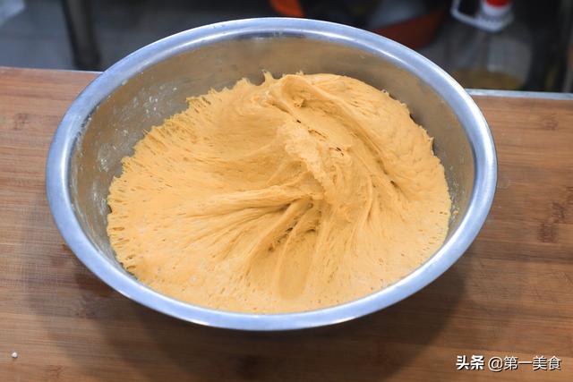 南瓜小馒头简单做法，南瓜小馒头的做法好简单