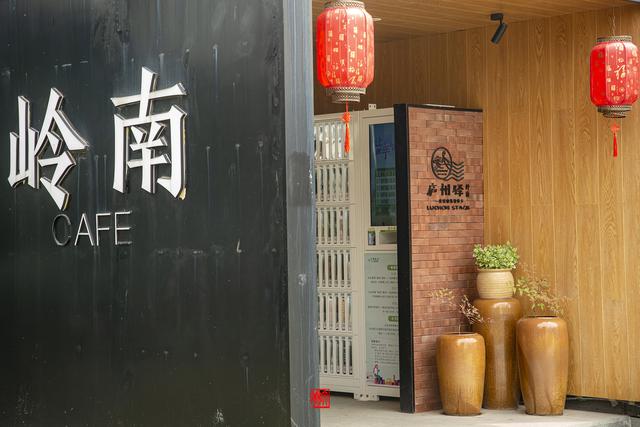 蜀山的具体位置在哪啊，蜀山位于哪里（徜徉在春色染透的田园风光里）