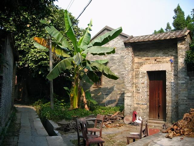 广东佛山瓷砖价格，广东佛山瓷砖价格多少钱（寻访古村落之旅：2005）